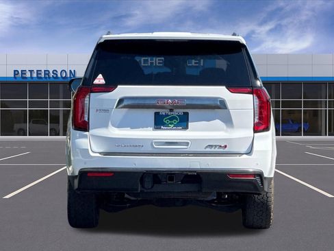 Certified 2022 GMC Yukon AT4 w/ Max Trailering Package AWD/4WD image 5