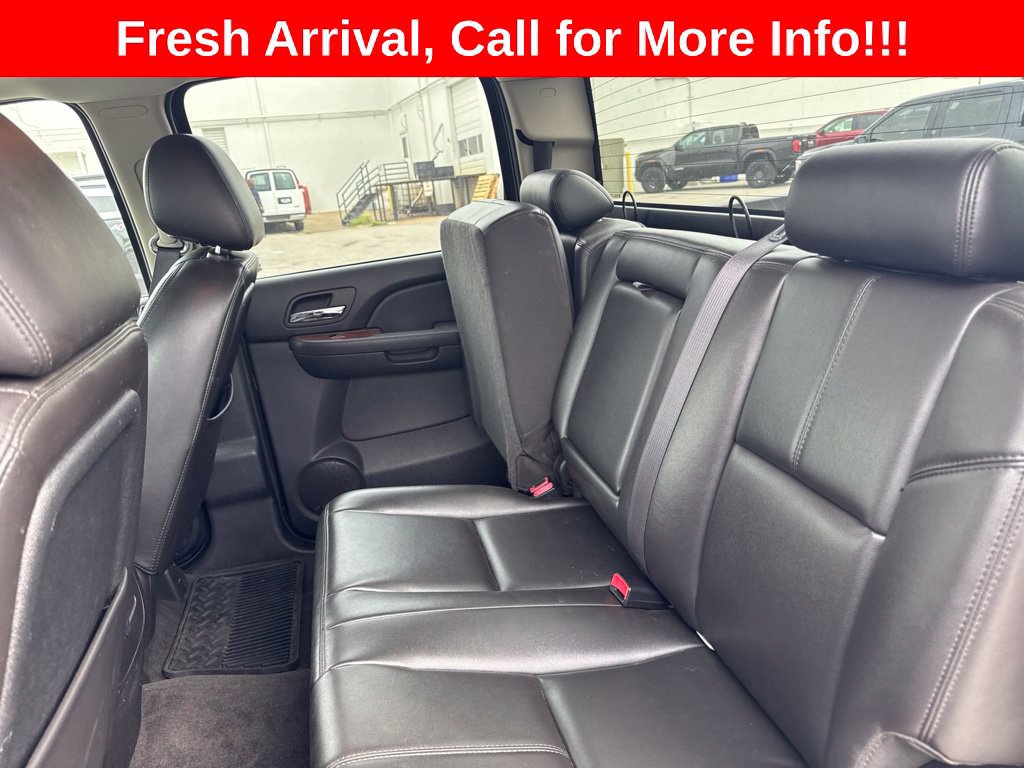 Used 2011 Chevrolet Silverado 2500 LTZ w/ LTZ Plus Package AWD/4WD image 10