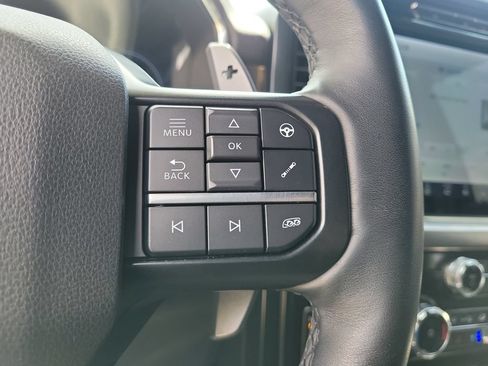 Used 2023 Ford F150 Raptor AWD/4WD image 17
