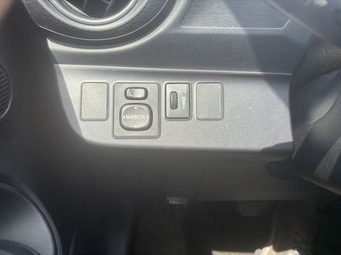 Used 2016 Toyota Prius C One FWD image 21