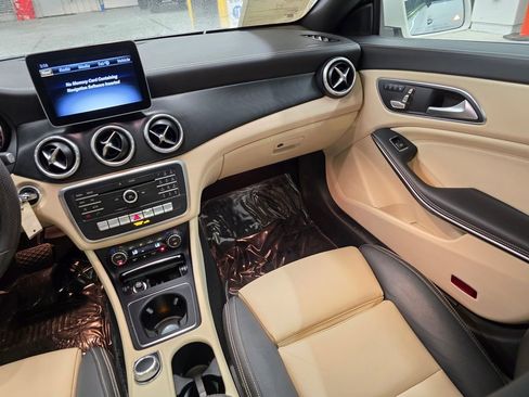 Used 2019 Mercedes-Benz CLA 250 4MATIC image 34