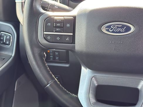 Used 2024 Ford F550 4x4 Crew Cab Super Duty image 16