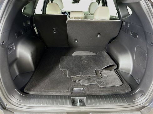 Used 2025 Hyundai Tucson Limited image 27