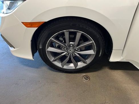 Used 2019 Honda Civic EX image 30