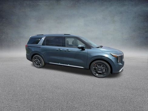 Used 2025 Kia Carnival SX image 27