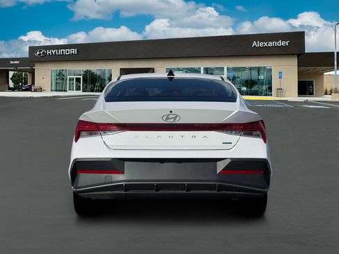 New 2026 Hyundai Elantra Hybrid image 6
