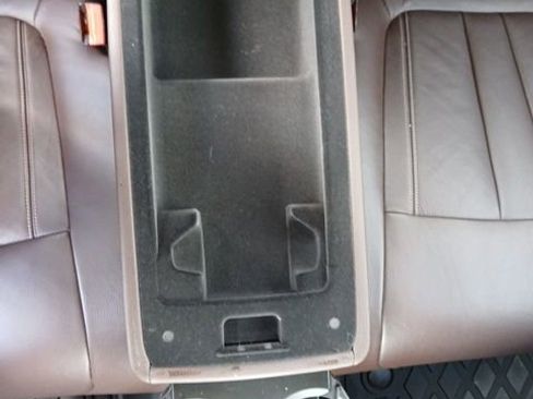 Used 2021 BMW 740i xDrive image 14