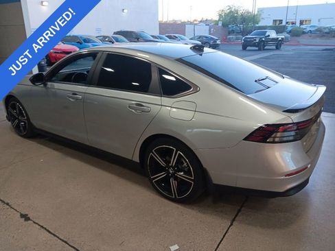 Used 2024 Honda Accord Sport image 4