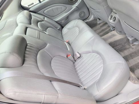 Used 2000 Pontiac Bonneville SSEi FWD image 27