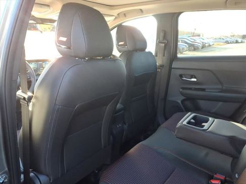 New 2026 Nissan Kicks SR image 28