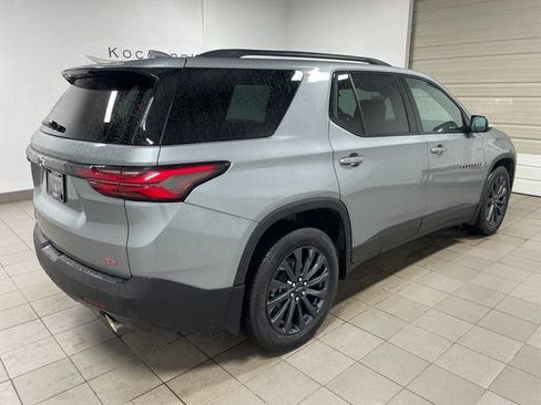 Used 2023 Chevrolet Traverse RS w/ LPO, Floor Liner Package AWD/4WD image 6