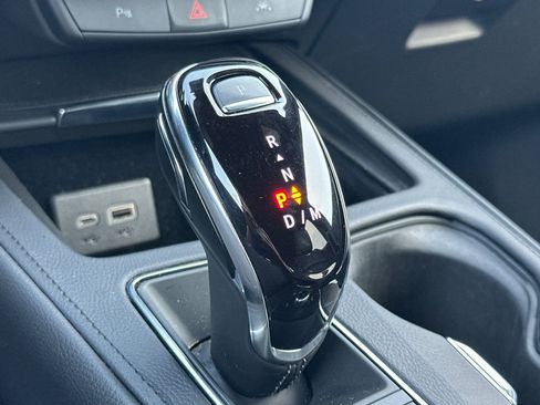 Certified 2024 Cadillac XT4 Premium Luxury image 33