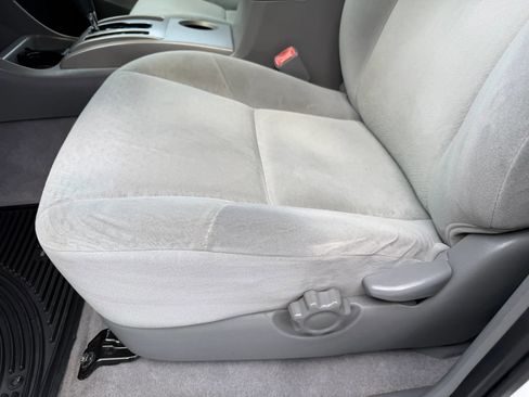 Used 2007 Toyota Tacoma PreRunner RWD image 12