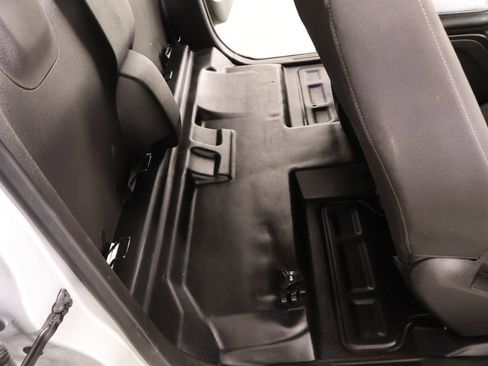 Used 2022 Chevrolet Colorado LT w/ Fleet Safety Package image 13