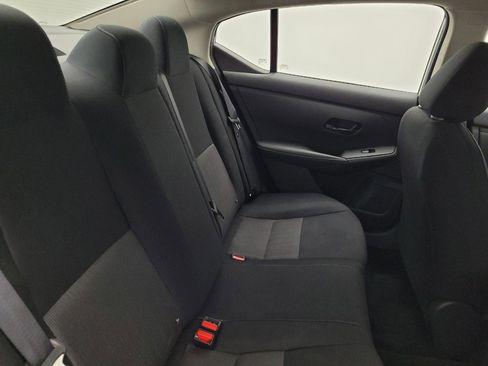 Used 2025 Nissan Sentra SV image 19