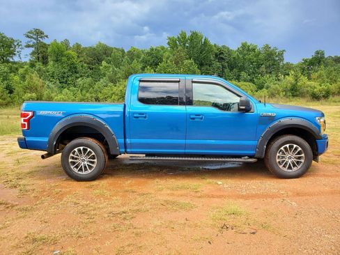 Used 2020 Ford F150 XLT w/ Equipment Group 302A Luxury AWD/4WD image 9