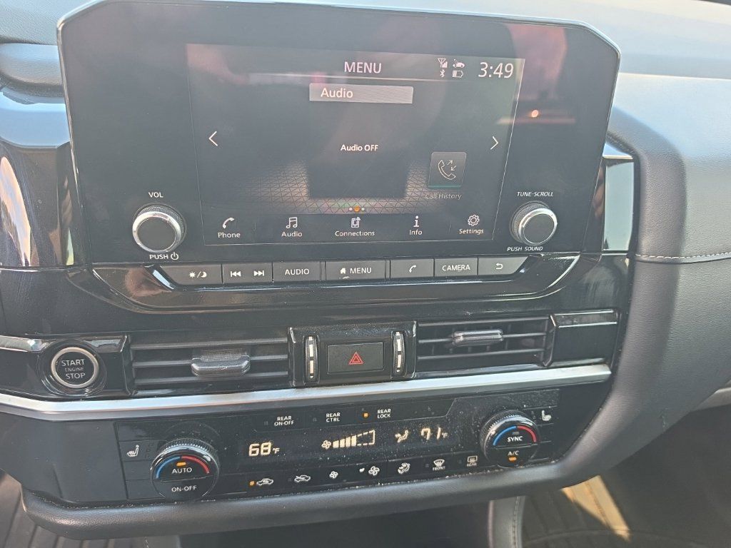 Used 2022 Nissan Pathfinder SV AWD/4WD image 20