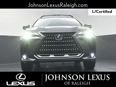 Certified 2025 Lexus NX 250 FWD w/ Towing Package (2000 Lbs) image 16