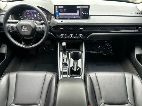 Used 2024 Honda Accord EX-L image 3