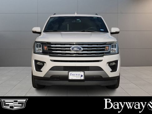 Used 2019 Ford Expedition Max XLT w/ Equipment Group 202A image 2