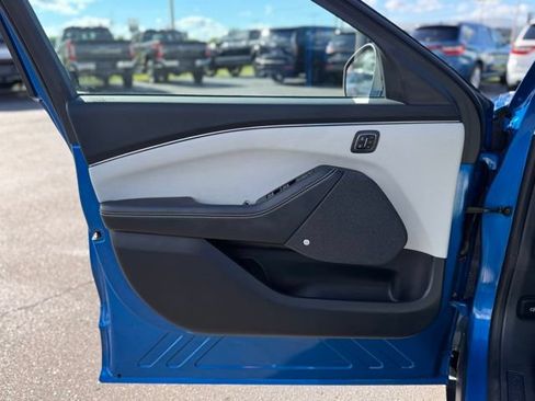 Used 2025 Ford Mustang Mach-E Premium AWD/4WD image 10