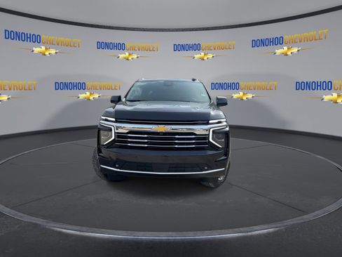 New 2026 Chevrolet Suburban LT w/ Comfort Package image 6