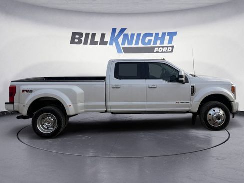 Used 2019 Ford F450 Limited image 6