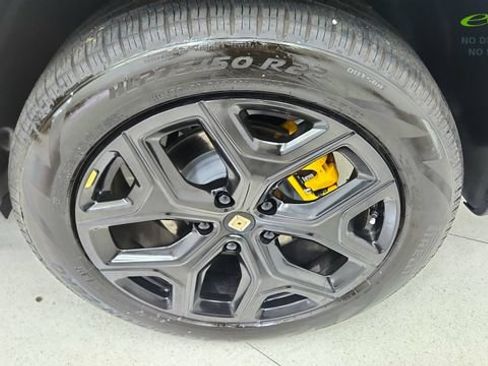 Used 2024 Rivian R1S Adventure AWD/4WD image 61