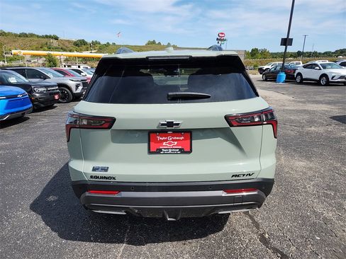 New 2026 Chevrolet Equinox ACTIV w/ Convenience Package III image 7