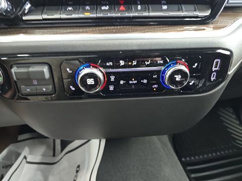 New 2026 GMC Sierra 1500 Elevation image 21