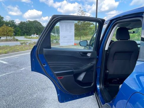 Used 2022 Ford Escape S FWD image 46