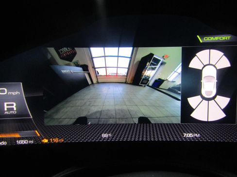 Used 2023 Ferrari Roma image 16