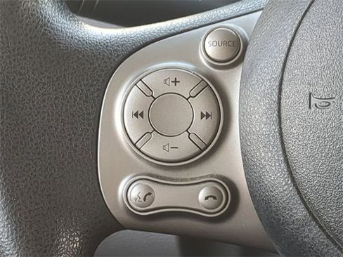 Used 2014 Nissan NV200 SV w/ Technology Package image 23