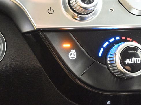 Used 2021 Kia Telluride EX w/ EX Premium Package image 18