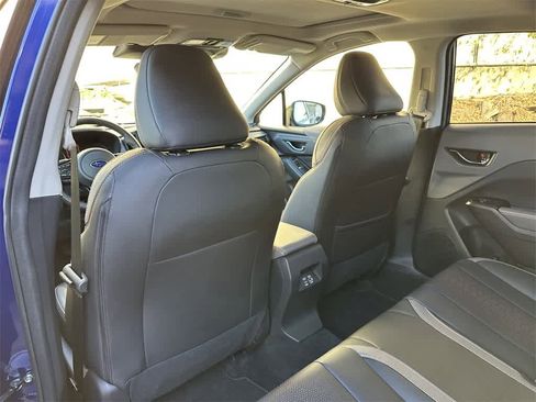 Used 2025 Subaru Crosstrek 2.5i Limited w/ Crosstrek Mirror Package image 12