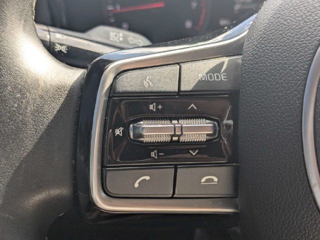 Used 2023 Kia Sorento S FWD image 25