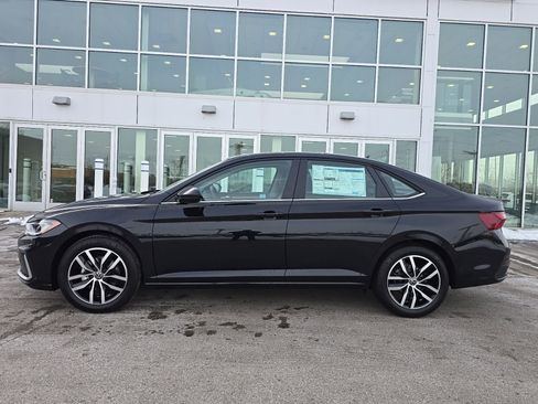 New 2026 Volkswagen Jetta SE image 7