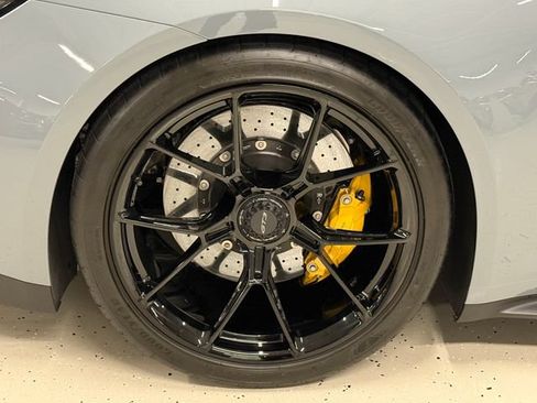 Certified 2024 Porsche 911 GT3 RWD image 12