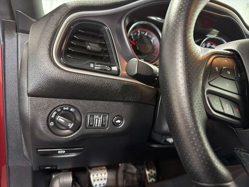 Used 2022 Dodge Challenger R/T w/ Cold Weather Group RWD image 31
