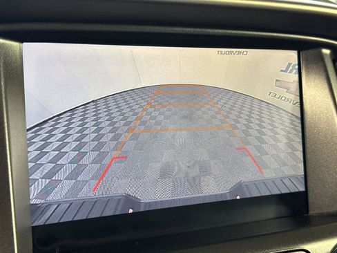 Used 2021 Chevrolet Colorado Z71 w/ Safety Package image 17