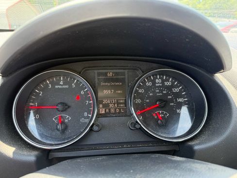 Used 2011 Nissan Rogue S FWD image 19
