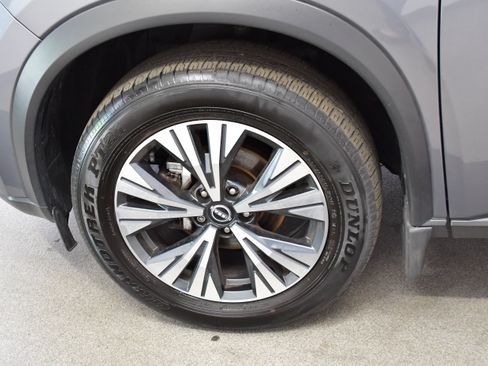 Used 2023 Nissan Rogue SV AWD/4WD image 36