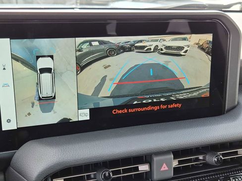 Used 2025 Toyota Land Cruiser w/ Premium Package image 24