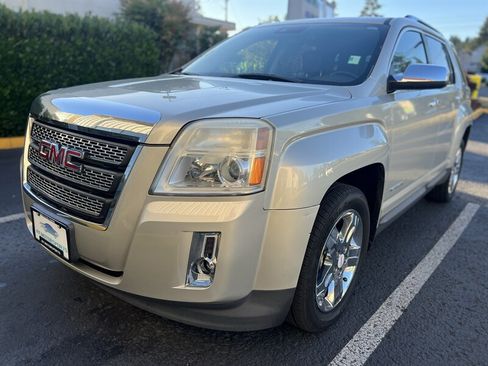 Used 2013 GMC Terrain SLT FWD image 1