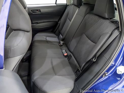 Used 2024 Toyota Corolla Cross LE w/ Moonroof Package FWD image 16