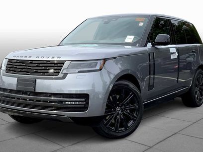 New 2025 Land Rover Range Rover SE