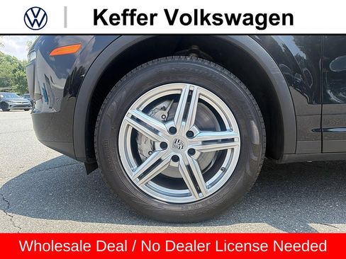 Used 2017 Porsche Cayenne S AWD/4WD image 11