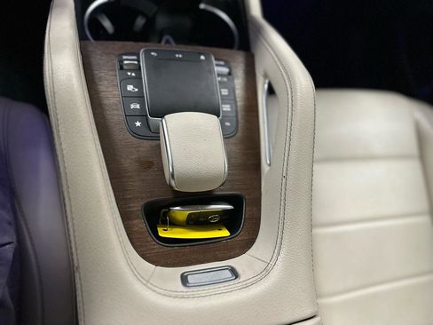 Used 2022 Mercedes-Benz GLE 350 4MATIC image 29