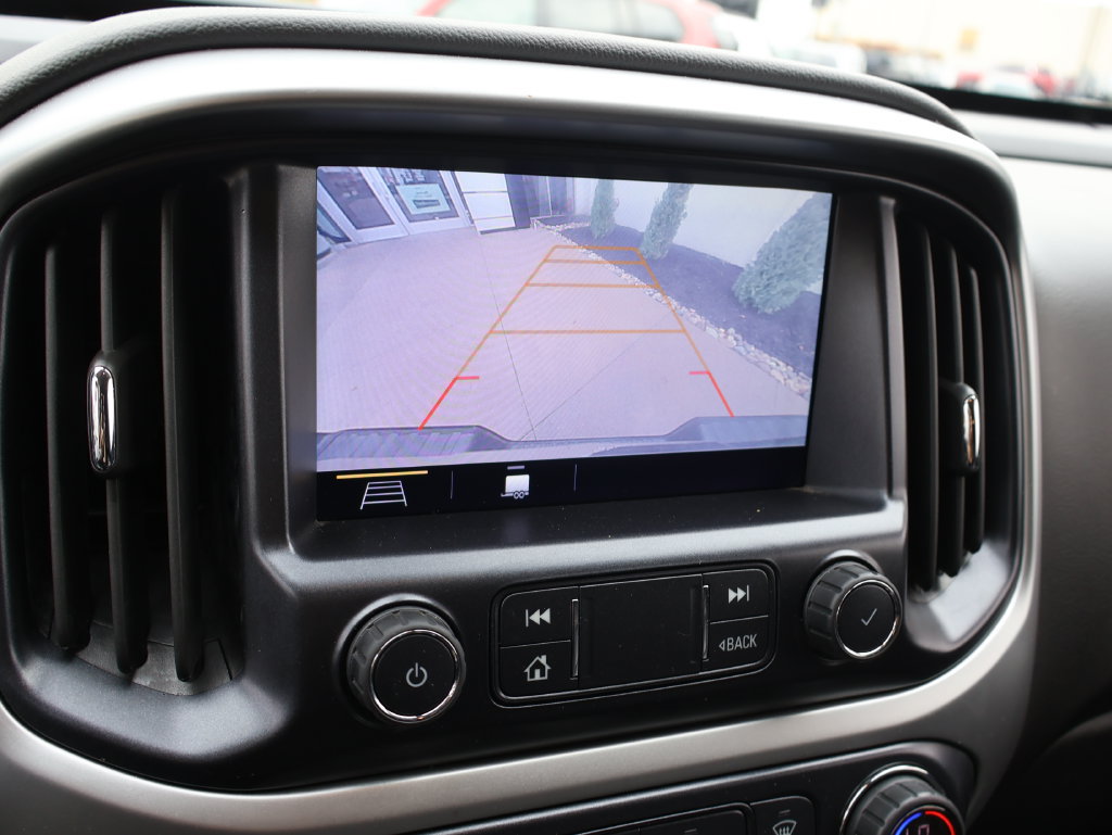 Used 2019 Chevrolet Colorado ZR2 w/ ZR2 Midnight Special Edition AWD/4WD image 24