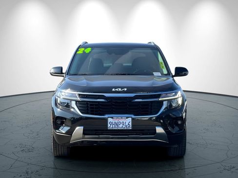 Used 2024 Kia Seltos EX image 9